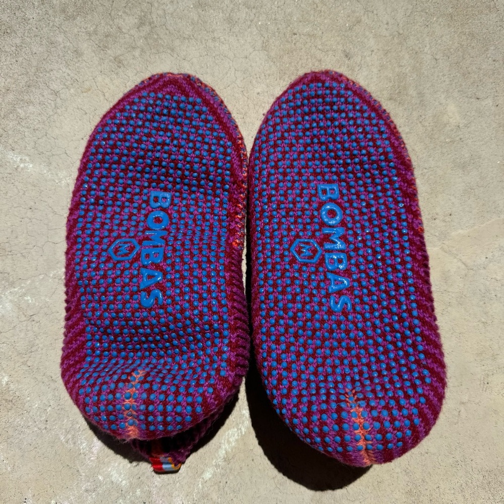 Bombas women’s Slip-On Non-Slip Socks in Purple and pink orange blue